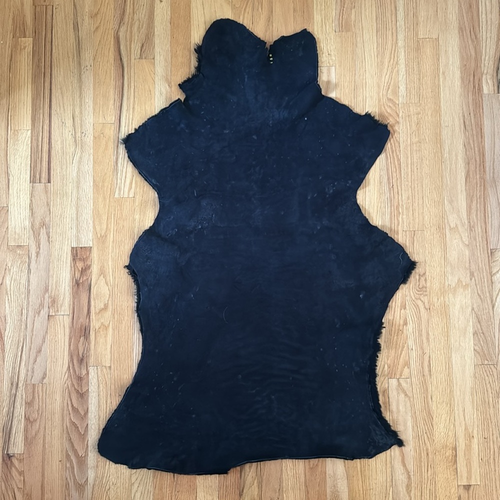 Sheepskin Throw - Picture 3 of 4